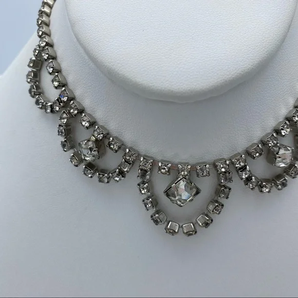 Vintage Clear Rhinestone Faux Diamond Ornate Choker Necklace - Picture 10 of 13